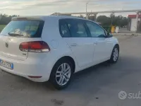 Usata VW Golf VI Highline 105 CV (77 kW) 2010 Bianco Utilitaria