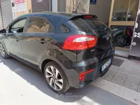 Usata Kia Rio 90 CV (66 kW) 2016 Nero Berlina
