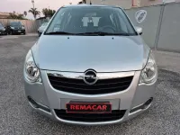 Usata Opel Agila Enjoy 65 CV (47 kW) 2008 Argento Utilitaria
