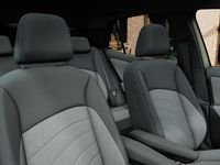 Nuova VW ID.3 Pro 69 kW (95 CV) 2026 Dark olivine green metallizzato nero Utilitaria