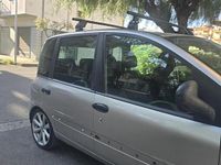 Begagnad Fiat Multipla 120 HK (88 kW) 2005 Grå Minibuss