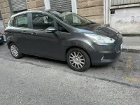 Usata Ford B-MAX 90 CV (66 kW) 2018 Grigio Monovolume