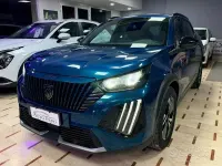 Usata Peugeot 2008 Allure 101 CV (74 kW) 2025 Bluazzurro SUV