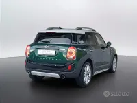 Usata Mini Countryman 190 CV (139 kW) 2019 Verde SUV