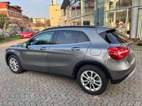 Usata Mercedes GLA200 136 CV (100 kW) 2016 Grigio SUV