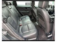 Usata Jaguar F-Pace Portfolio 179 CV (131 kW) 2016 Nero SUV