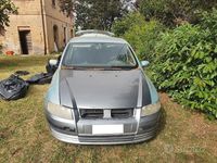 Usata Fiat Stilo 80 CV (58 kW) 2002 Grigio Berlina