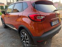 Usata Renault Captur Intens 90 CV (66 kW) 2017 Arancione SUV