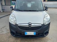 Usata Opel Combo 105 CV (77 kW) 2016 Grigio Monovolume