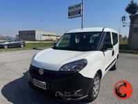 Usata Fiat Doblò 95 CV (69 kW) 2019 Bianco pastello Monovolume