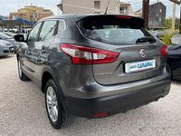 Usata Nissan Qashqai 110 CV (80 kW) 2016 Grigio SUV