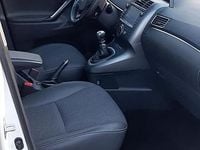 Usata Toyota Verso 111 CV (81 kW) 2016 Bianco Monovolume