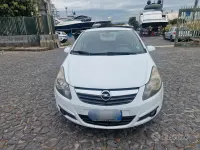 Usata Opel Corsa Cosmo 80 CV (58 kW) 2010 Bianco Utilitaria