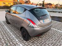 Usata Lancia Ypsilon S 69 CV (50 kW) 2013 Grigio Utilitaria