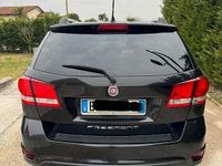 Usata Fiat Freemont 140 CV (102 kW) 2015 Nero SUV