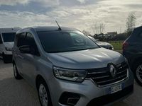 Usata Renault Kangoo Equilibre 95 CV (69 kW) 2022 Grigio Monovolume