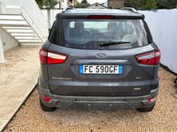 Usata Ford Ecosport 125 CV (91 kW) 2016 Grigio SUV