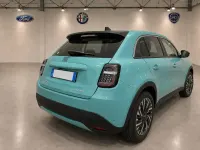 Usata Fiat 600 Pop 136 CV (100 kW) 2025 Blu SUV