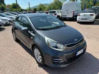 Usata Kia Rio 83 CV (61 kW) 2016 Grigio Utilitaria