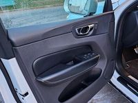 Usata Volvo XC60 R-Design 2018 Bianco SUV