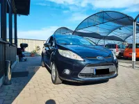 Usata Ford Fiesta Titanium 82 CV (60 kW) 2010 Nero Berlina