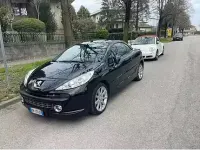 Usata Peugeot 207 93 CV (68 kW) 2007 Nero Cabrio