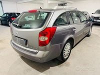 Usata Renault Laguna III 150 CV (110 kW) 2009 Grigio Station wagon