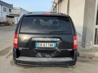 Usata Chrysler Grand Voyager 163 CV (119 kW) 2011 Nero Monovolume