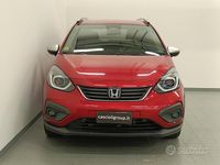 Usata Honda Jazz Executive 98 CV (72 kW) 2022 Rosso Utilitaria