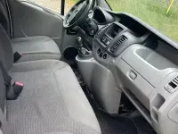 Usata Opel Vivaro 2011 Grigio Monovolume