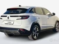 Usata Renault Austral Equilibre 131 CV (96 kW) 2023 Bianco SUV