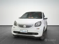 Usata Smart ForFour Passion 71 CV (52 kW) 2015 Bianco Utilitaria