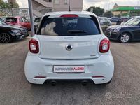 Usata Smart ForFour Brabus 110 CV (80 kW) 2018 Bianco Utilitaria