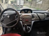 Usata Lancia Ypsilon 80 CV (58 kW) 2005 Giallo Utilitaria