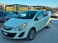 Usata Opel Corsa Cosmo 95 CV (69 kW) 2011 Bianco Utilitaria