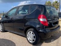 Usata Mercedes A180 Elegance 108 CV (79 kW) 2011 Nero Berlina
