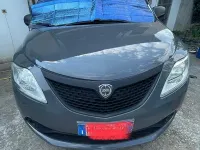 Usata Lancia Ypsilon 69 CV (50 kW) 2018 Grigio Utilitaria
