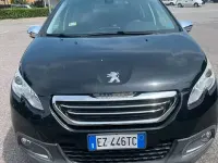 Usata Peugeot 2008 120 CV (88 kW) 2015 Nero SUV