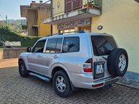 Usata Mitsubishi Pajero 160 CV (117 kW) 2002 Grigio SUV