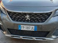 Usata Peugeot 3008 Business-Line 120 CV (88 kW) 2017 Verde SUV