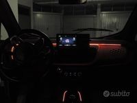 Usata XEV Yoyo 2022 Grigio Utilitaria