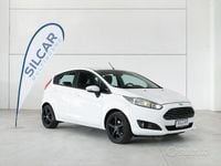 Usata Ford Fiesta 75 CV (55 kW) 2014 Bianco Utilitaria
