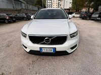 Usata Volvo XC40 Momentum 200 CV (147 kW) 2019 Bianco SUV