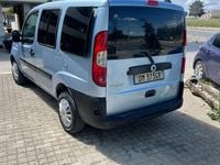 Usata Fiat Doblò 103 CV (75 kW) 2010 Blu Monovolume