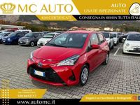 Usata Toyota Yaris 73 CV (53 kW) 2018 Rosso Berlina