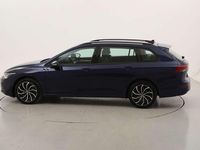 Usata VW Golf VIII Life 116 CV (85 kW) 2022 Blu Station wagon
