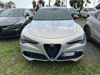 Occasion Alfa Romeo Stelvio Veloce 210 ch (154 kW) 2024 Gris SUV