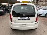 Usata Lancia Musa 95 CV (69 kW) 2012 Bianco Monovolume