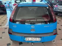 Usata Opel Corsa Comfort 65 CV (47 kW) 2001 Bluazzurro Utilitaria