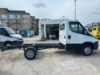 Usata Iveco Daily 150 CV (110 kW) 2016 Bianco SUV